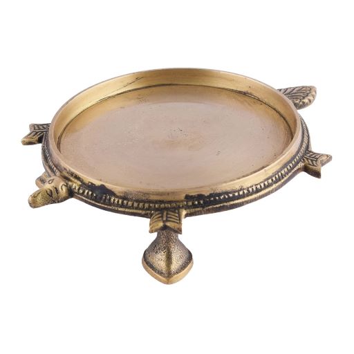 natural and artistic